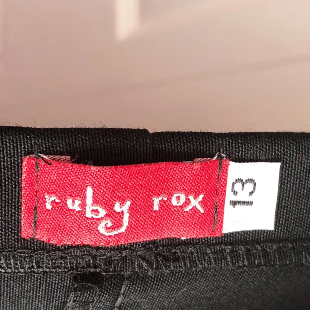 Vintage Ruby Rox Juniors' Black & Ivory Strapless Dress